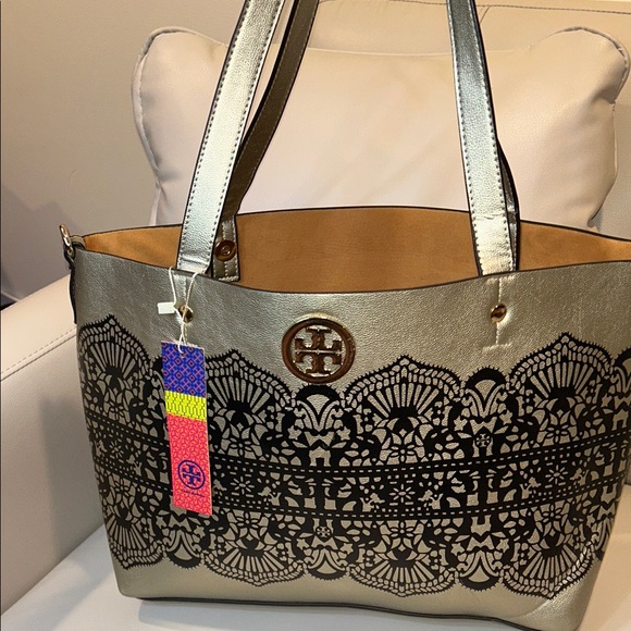 Tory Burch Handbags - Tory Burch Elegant Gold and Black Tote